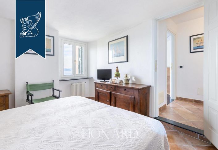 Image No.22-4 Bed Villa for sale