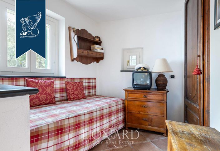 Image No.23-4 Bed Villa for sale