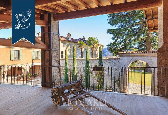 Image No.15-30 Bed Property for sale