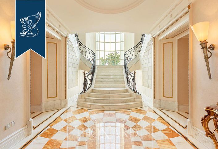 Image No.11-6 Bed Villa for sale