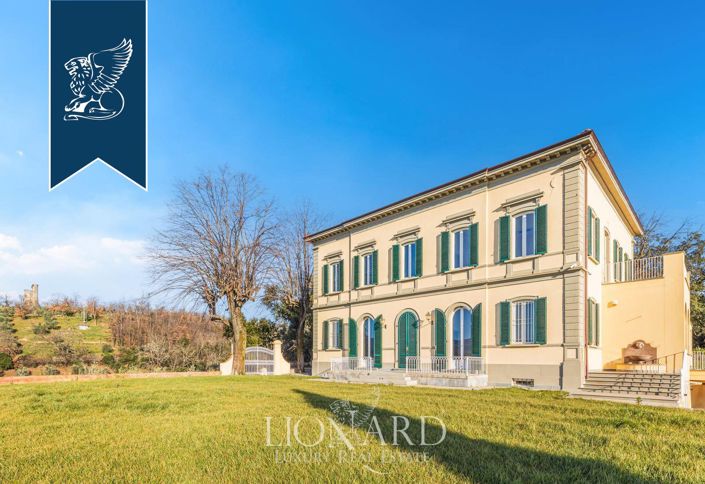 Image No.6-12 Bed Villa for sale