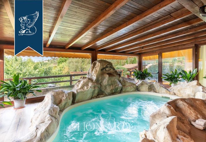 Image No.11-15 Bed Hotel for sale