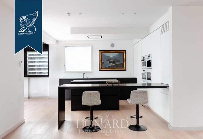 Image No.8-4 Bed Villa for sale