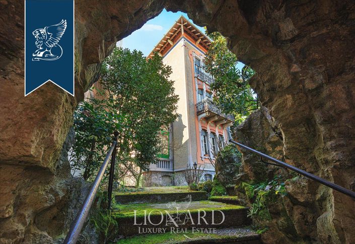 Image No.2-4 Bed Villa for sale