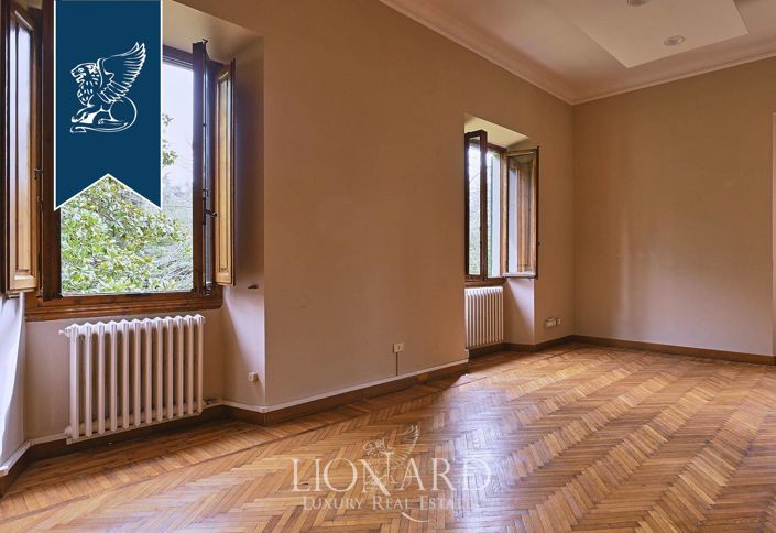 Image No.9-Propriété de 10 chambres à vendre à Florence