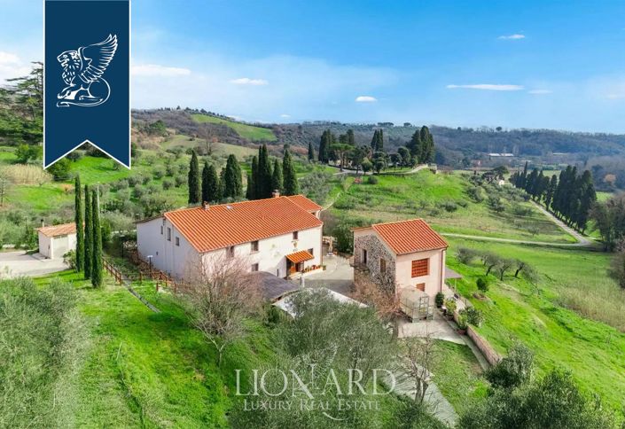 Image No.3-8 Bed Country House for sale