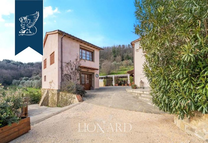 Image No.7-8 Bed Country House for sale