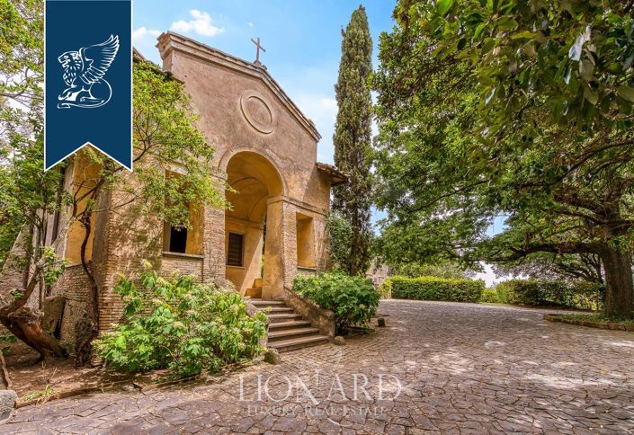 Image No.17-8 Bed Villa for sale