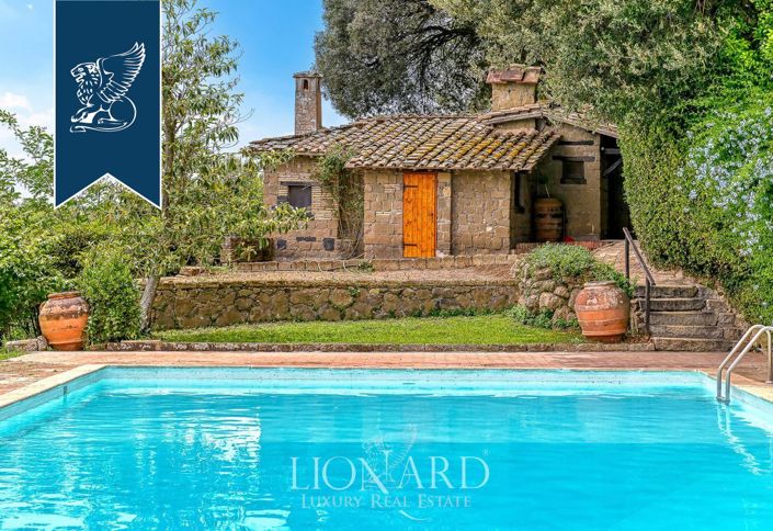 Image No.7-8 Bed Villa for sale