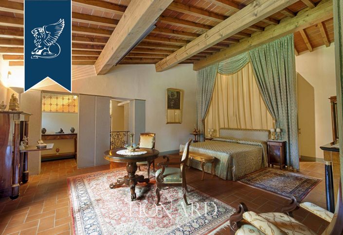 Image No.40-6 Bed Villa for sale