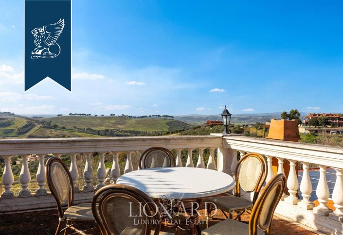 Image No.8-5 Bed Villa for sale