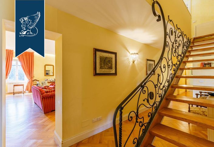 Image No.10-4 Bed Apartment for sale