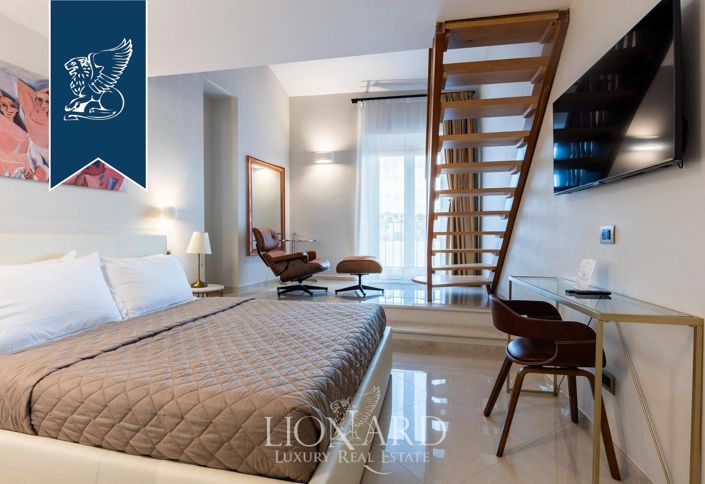 Image No.1-6 Bed Apartment for sale