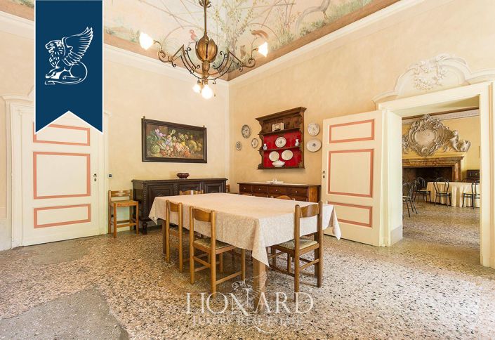 Image No.20-4 Bed Villa for sale