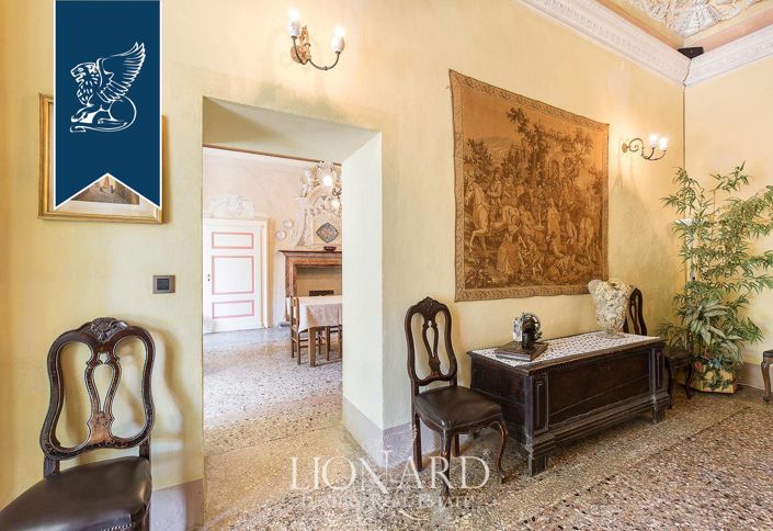 Image No.21-4 Bed Villa for sale