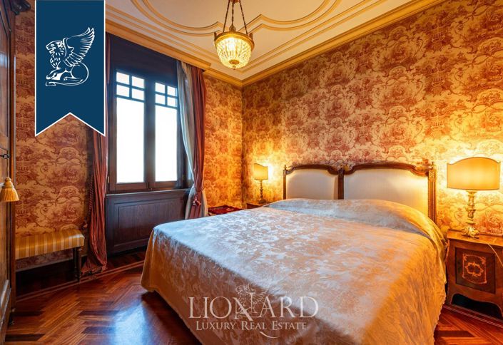 Image No.15-5 Bed Villa for sale