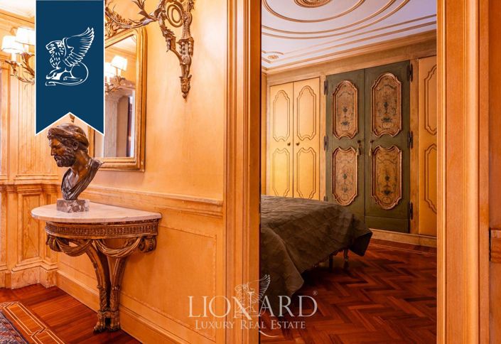 Image No.19-5 Bed Villa for sale