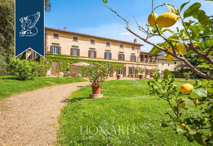 Image No.6-23 Bed Farmhouse for sale