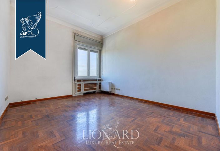 Image No.18-5 Bed Apartment for sale