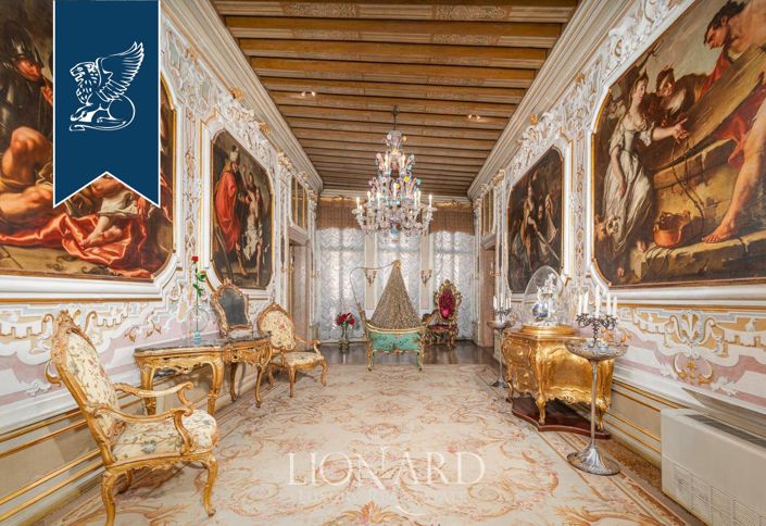Image No.1-5 Bed Apartment for sale