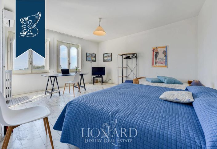 Image No.20-7 Bed Apartment for sale