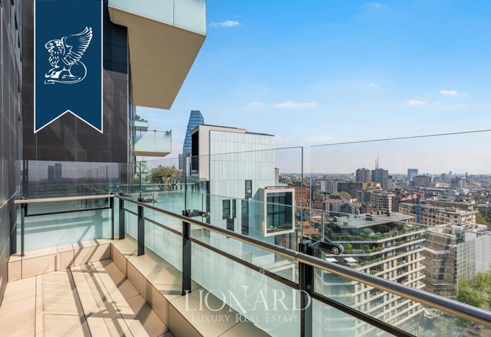 Image No.17-5 Bed Apartment for sale