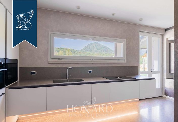 Image No.26-4 Bed Villa for sale