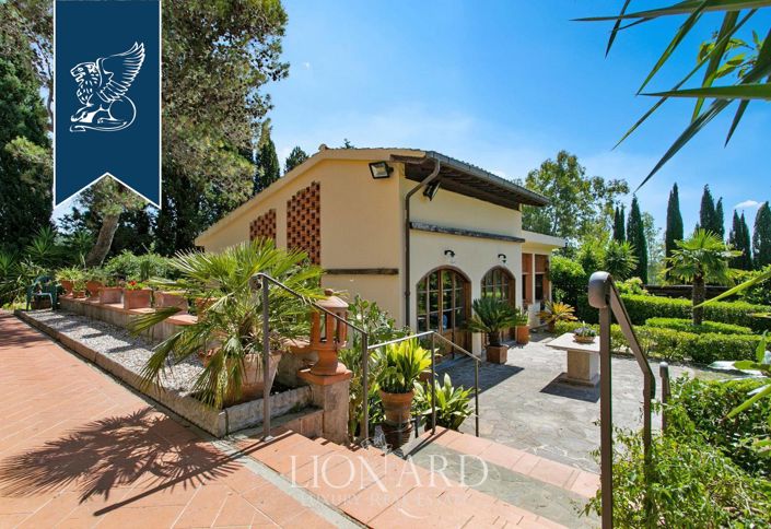 Image No.20-8 Bed Country House for sale