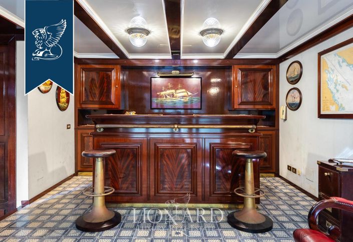 Image No.18-7 Bed Villa for sale