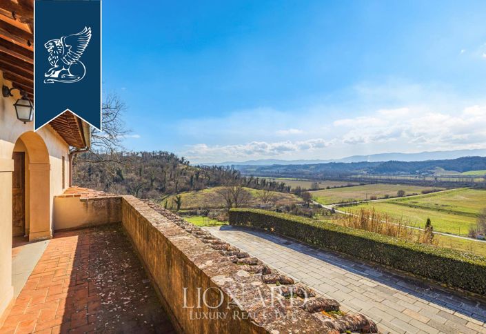 Image No.14-10 Bed Villa for sale