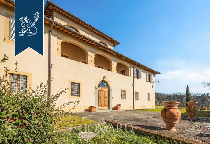 Image No.6-10 Bed Villa for sale