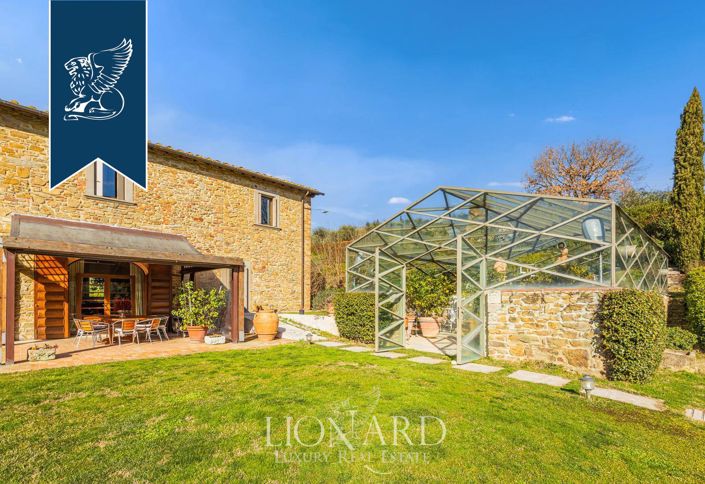 Image No.10-5 Bed Villa for sale