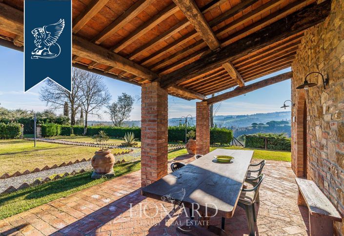 Image No.20-14 Bed Farmhouse for sale