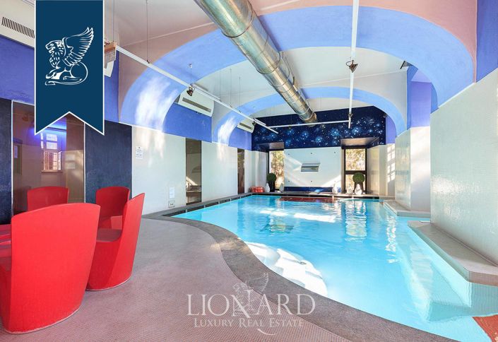 Image No.38-40 Bed Property for sale