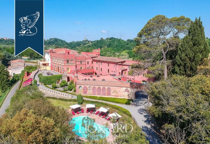 Image No.3-40 Bed Property for sale