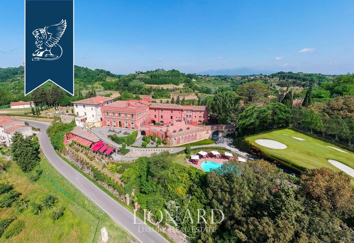 Image No.4-40 Bed Property for sale