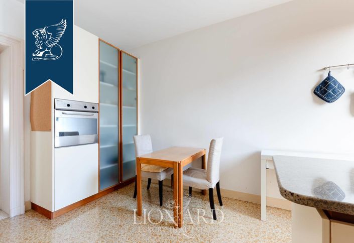 Image No.13-3 Bed Apartment for sale