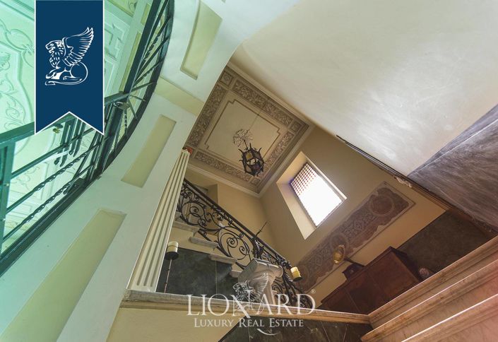 Image No.46-8 Bed Villa for sale