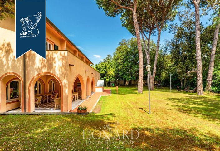 Image No.17-28 Bed Hotel for sale