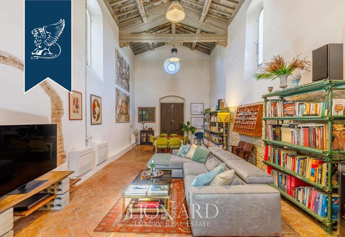 Image No.4-2 Bed Villa for sale