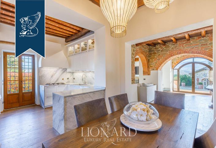 Image No.19-6 Bed Villa for sale