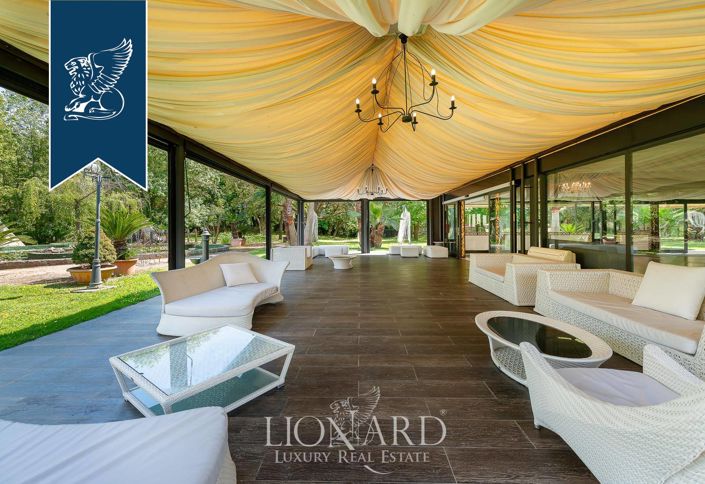 Image No.15-7 Bed Villa for sale