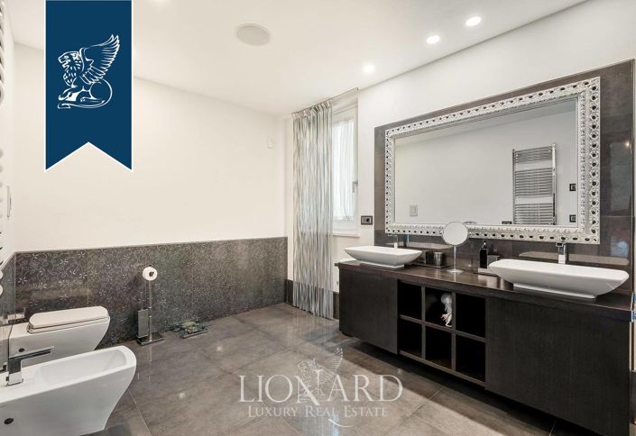 Image No.19-5 Bed Villa for sale