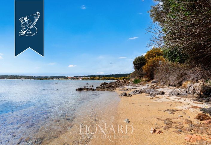 Image No.10-5 Bed Villa for sale