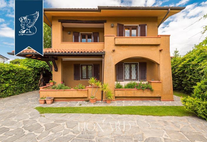 Image No.2-6 Bed Villa for sale