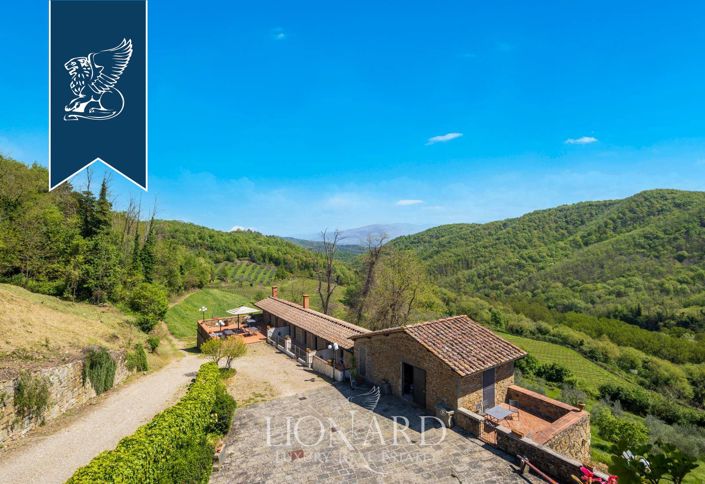 Image No.13-23 Bed Farmhouse for sale