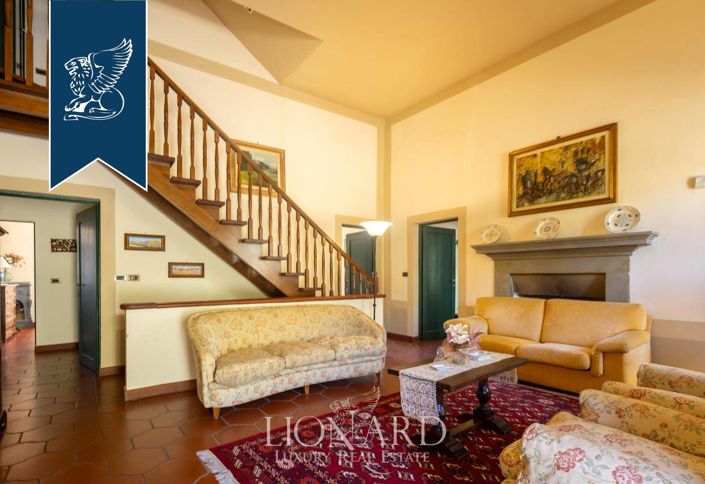 Image No.15-23 Bed Farmhouse for sale