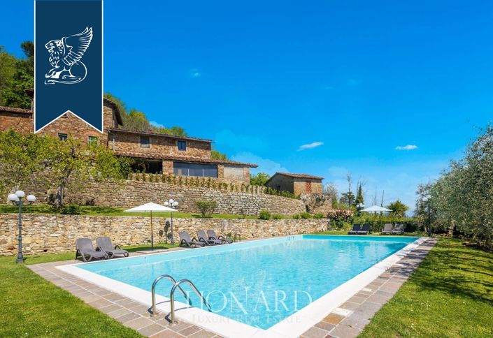 Image No.2-23 Bed Farmhouse for sale