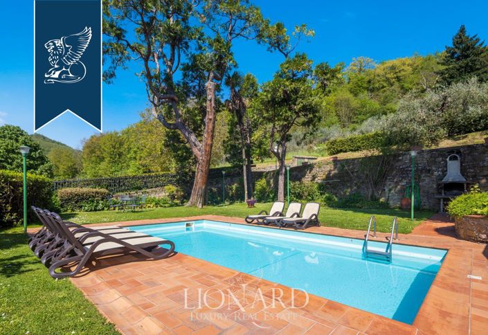 Image No.8-23 Bed Farmhouse for sale