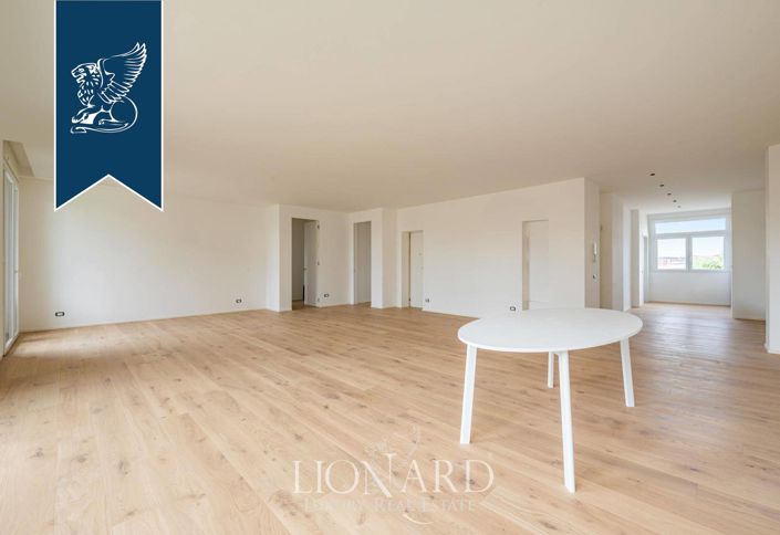 Image No.5-3 Bed Apartment for sale